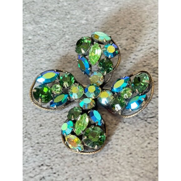 Vintage Regency Designer Signed Rhinestone Clover Brooch Green & Blue 2" Pin - Picture 4 of 6